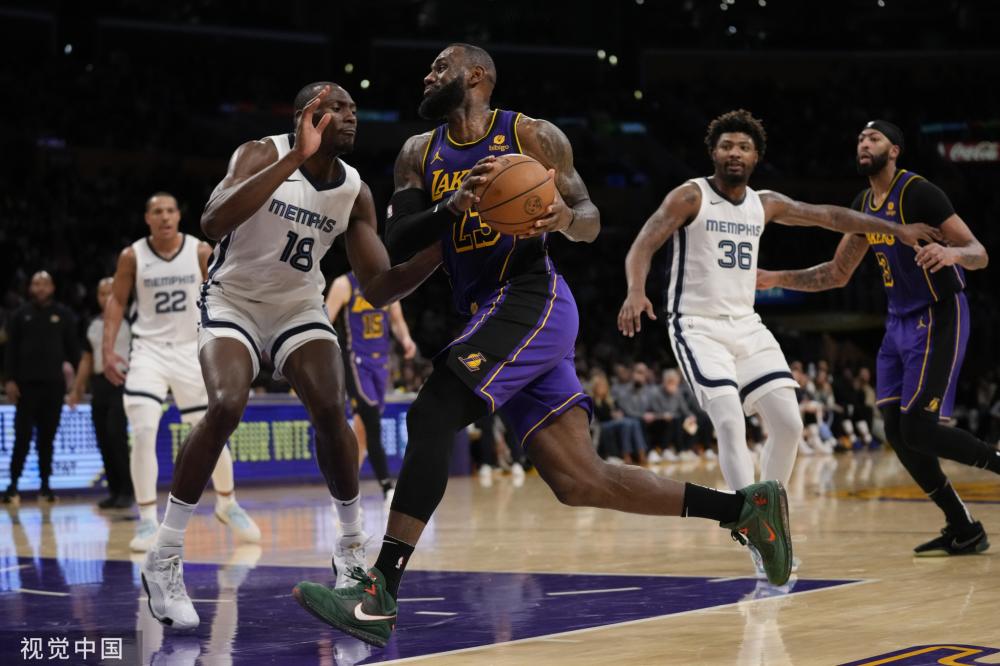 球队过于依 球队过于依